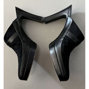 STUART WEITZMAN Women's Black Suede Buckle Slip On Mules Heels Shoes Sz 8.5N